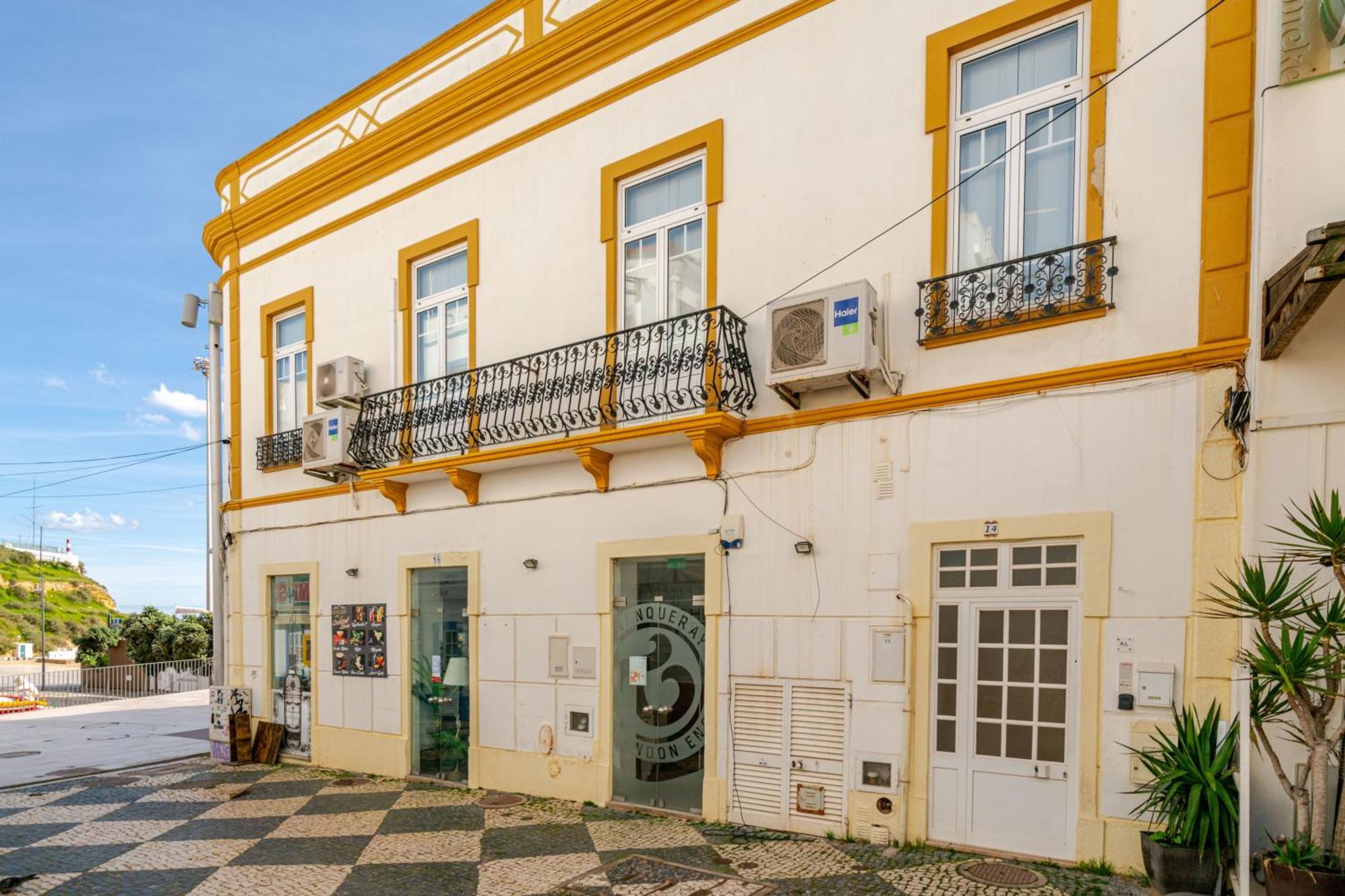 Down Town Beach House Albufeira Extérieur photo